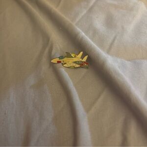 Vintage F-15 Eagle Military Jet Aircraft Enamel Lapel Pin Single post Clutch Bac